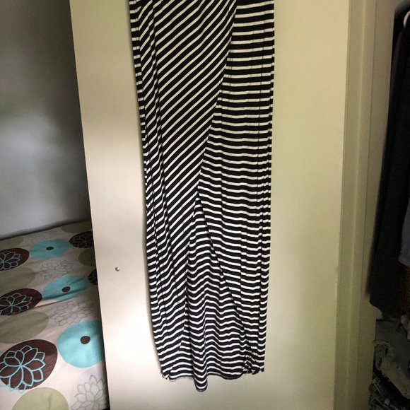 Alt B Maxi Striped Skirt Black and White w/ Slit - Picture 2 of 6